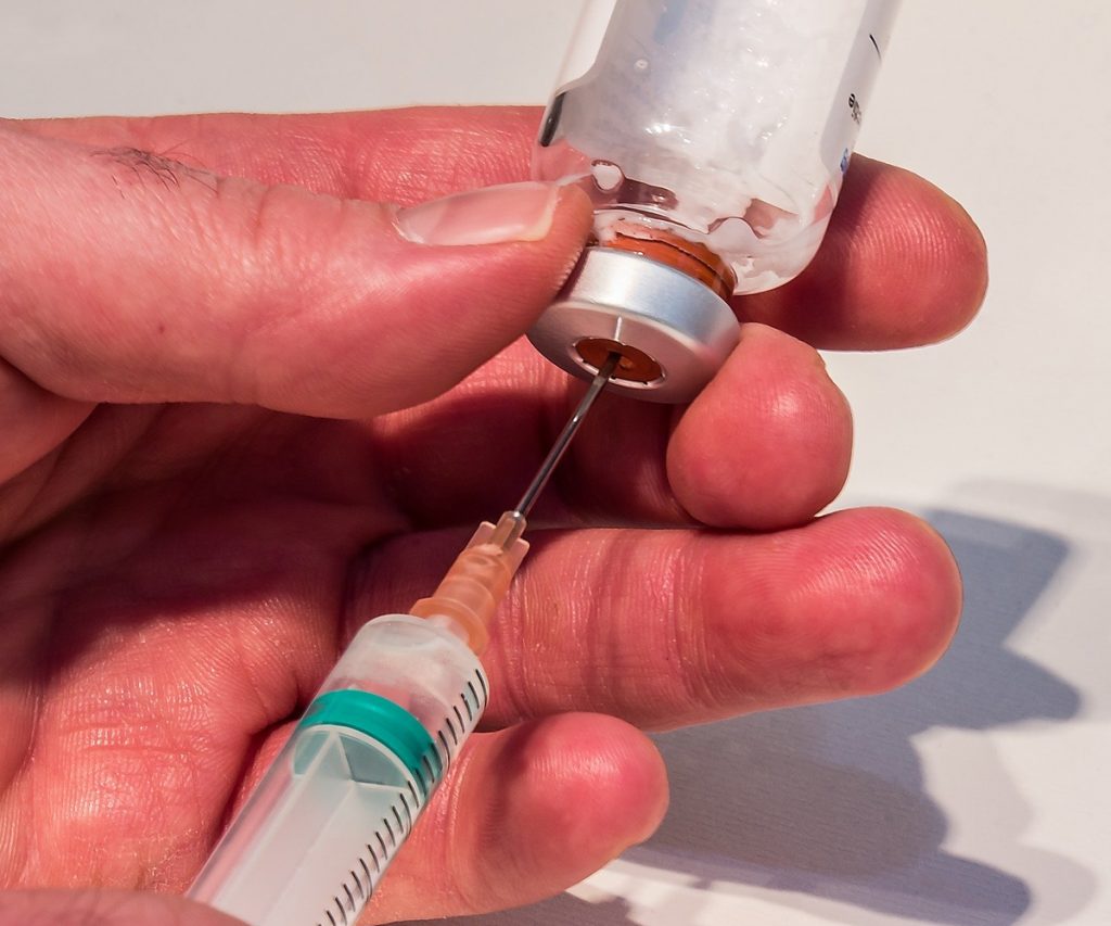 Vial and Syringe Filling Automation Pharmamachinery Ltd